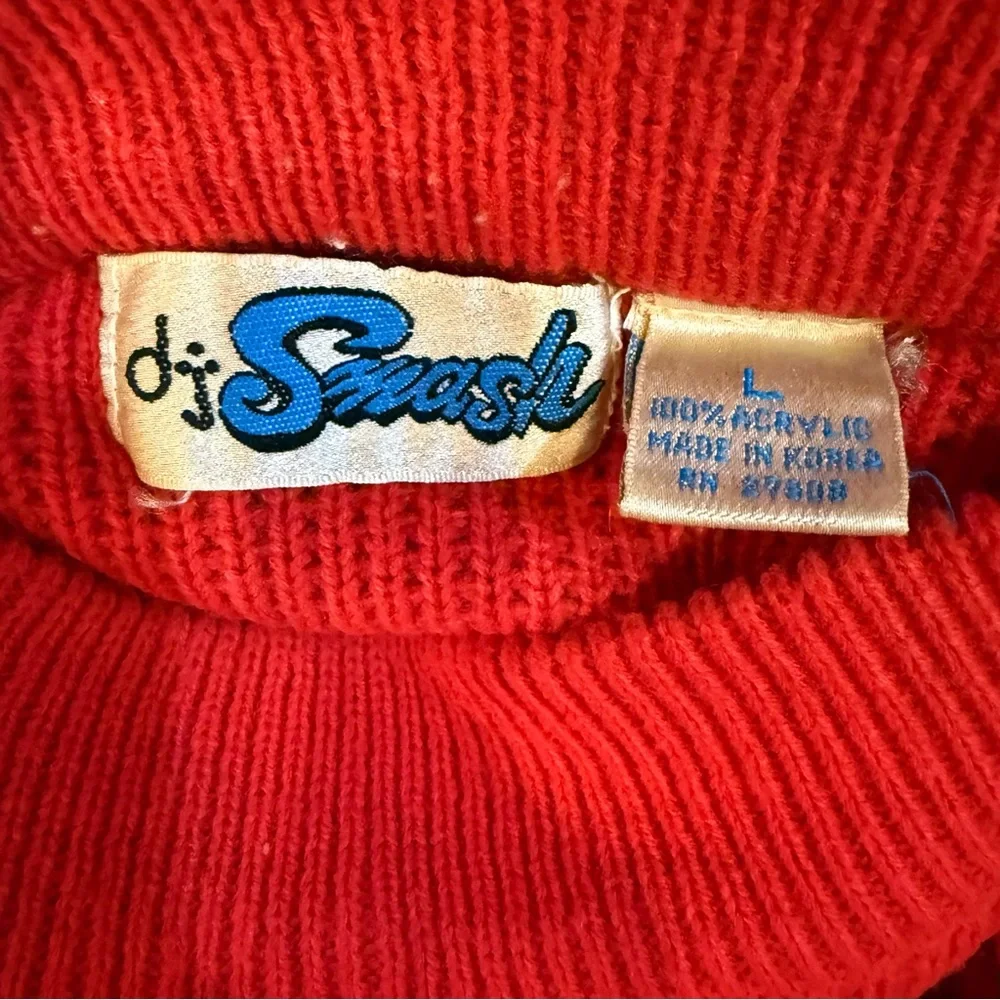 Vintage DJ Smash Red Sweater with Gray Stripes and Embroidered Motif Sz L - Picture 5 of 8